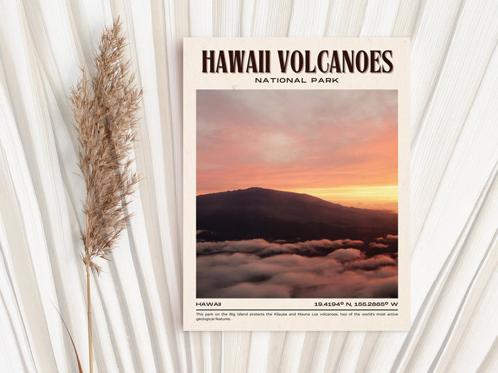 Hawaii Volcanoes Vintage Wall Art, HAwaii ,USA